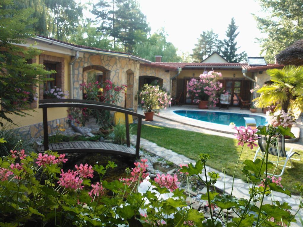 Mediterran Apartmanhaz Szantod Exterior photo